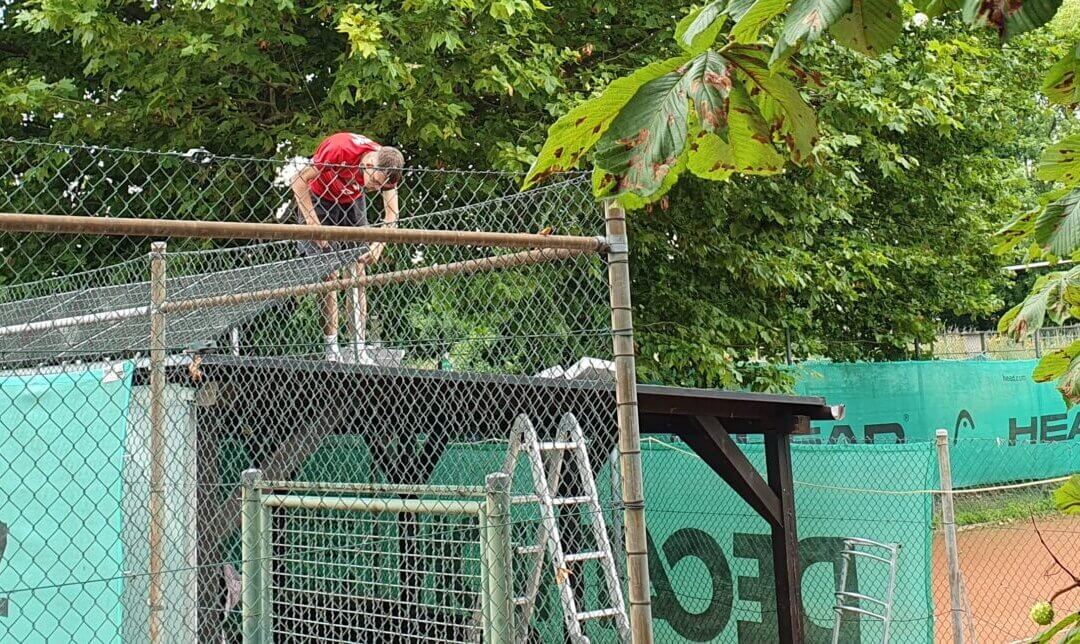 Solarkraft für die Tennisecke