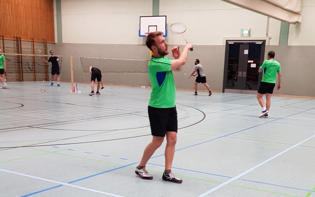 Badminton-Teams des HTV feiern guten Saisonabschluss